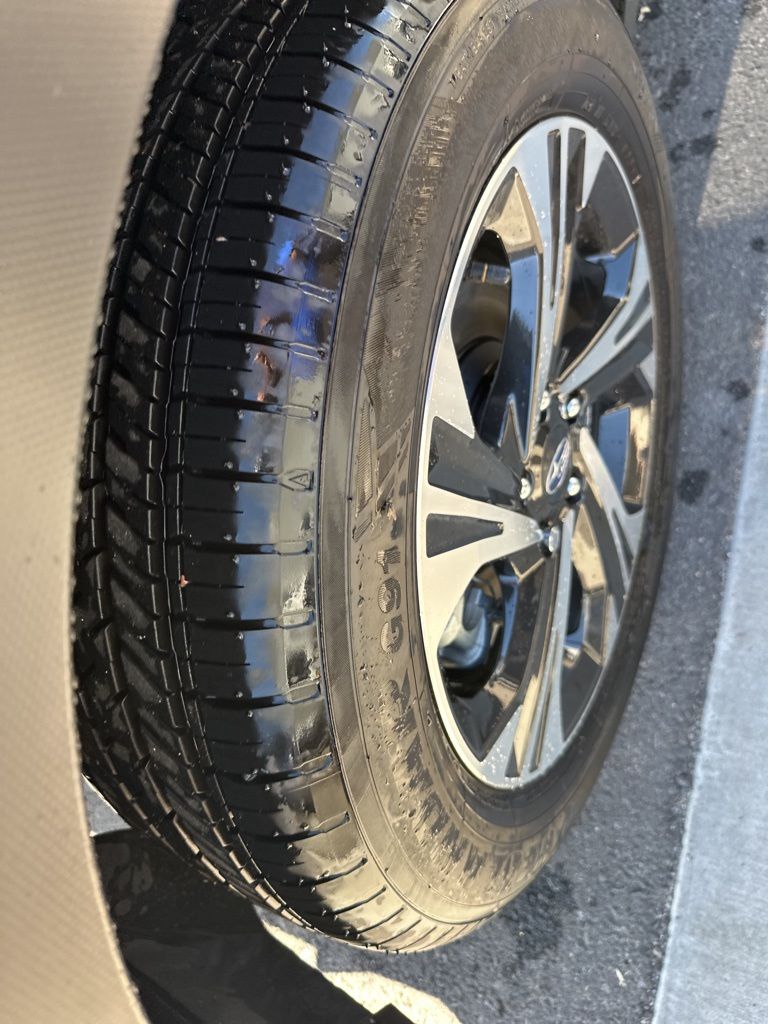 2025 Subaru Crosstrek Premium photo 6