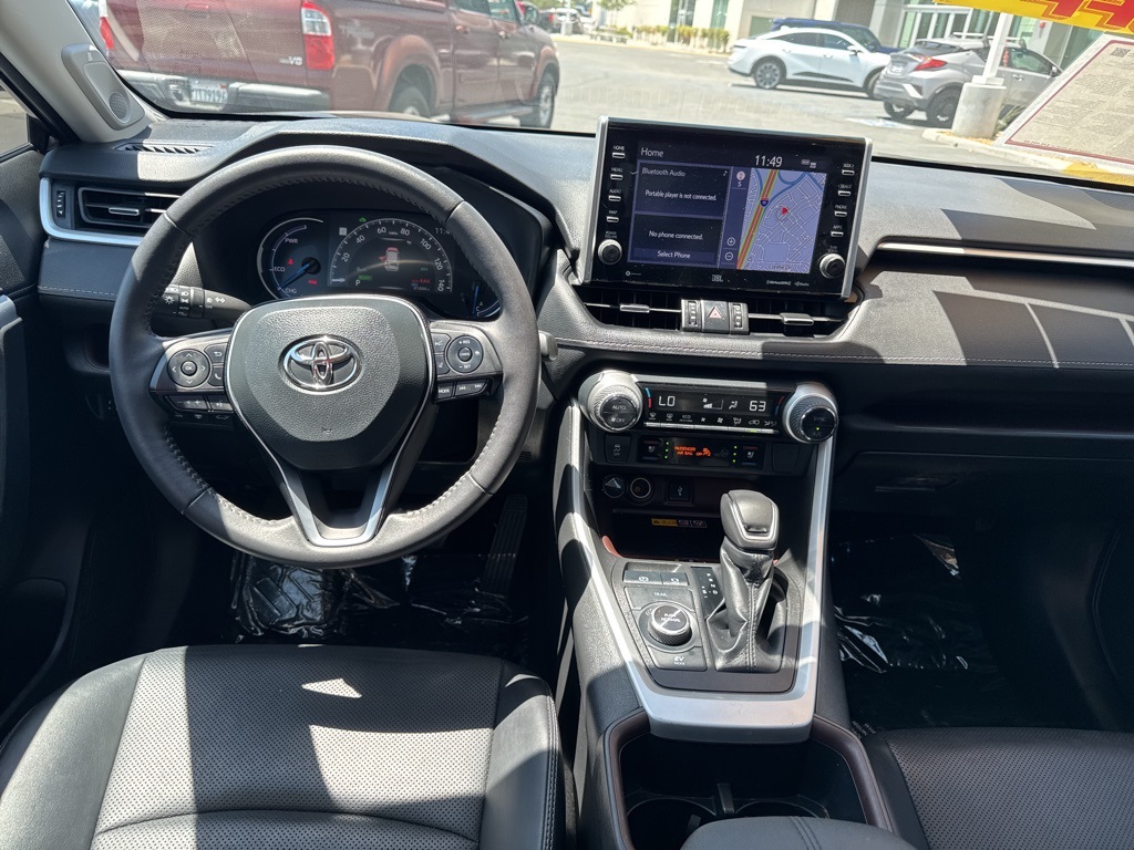 2022 Toyota RAV4 Hybrid Limited photo 14
