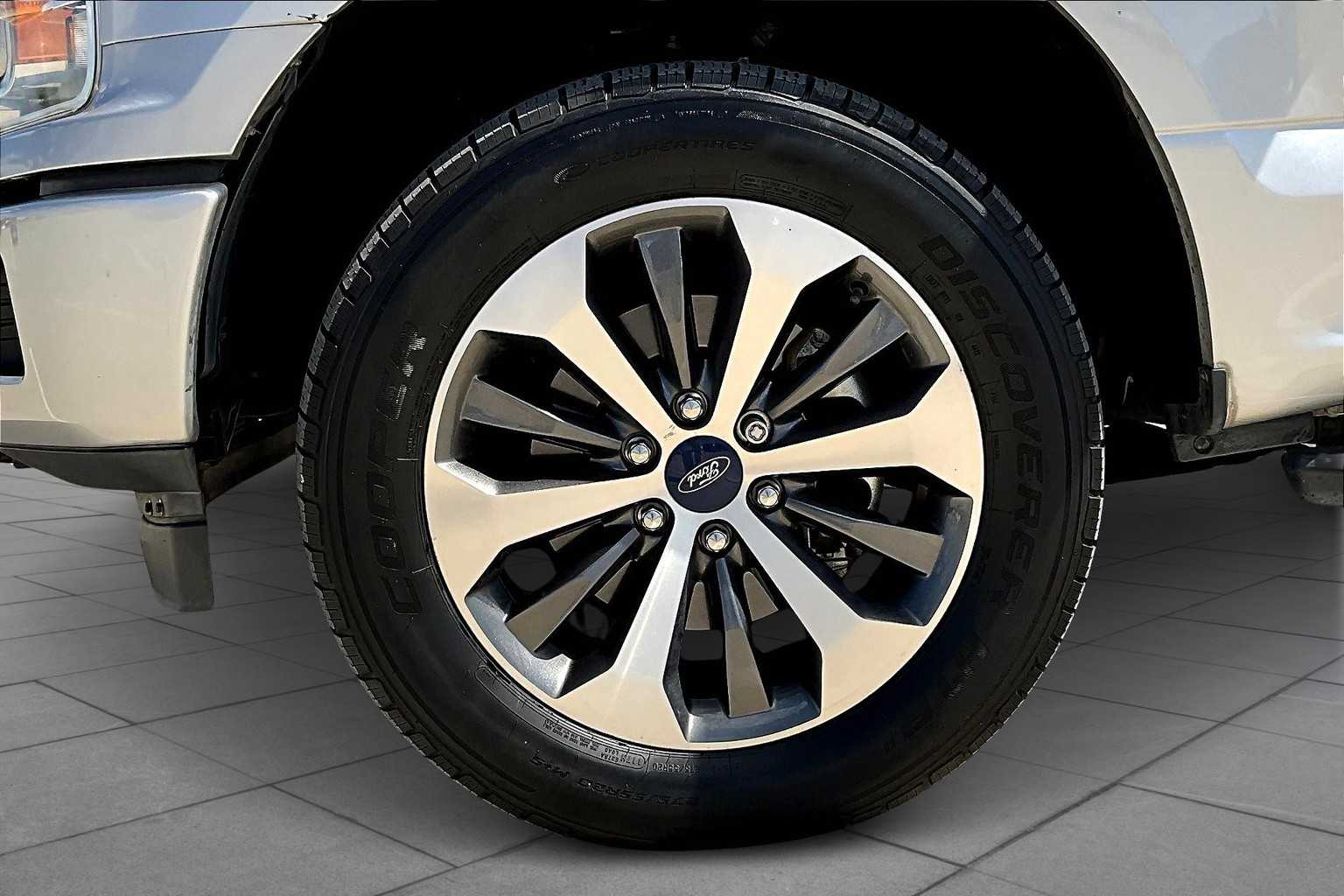 2019 Ford F-150 XL photo 10