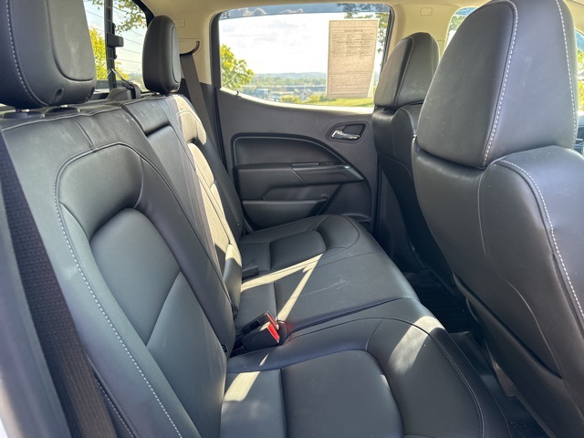 2019 Chevrolet Colorado LT photo 8