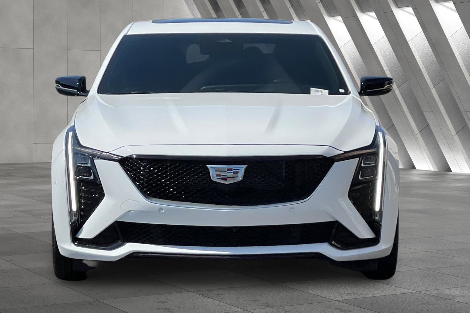 2025 Cadillac CT5 V photo 8