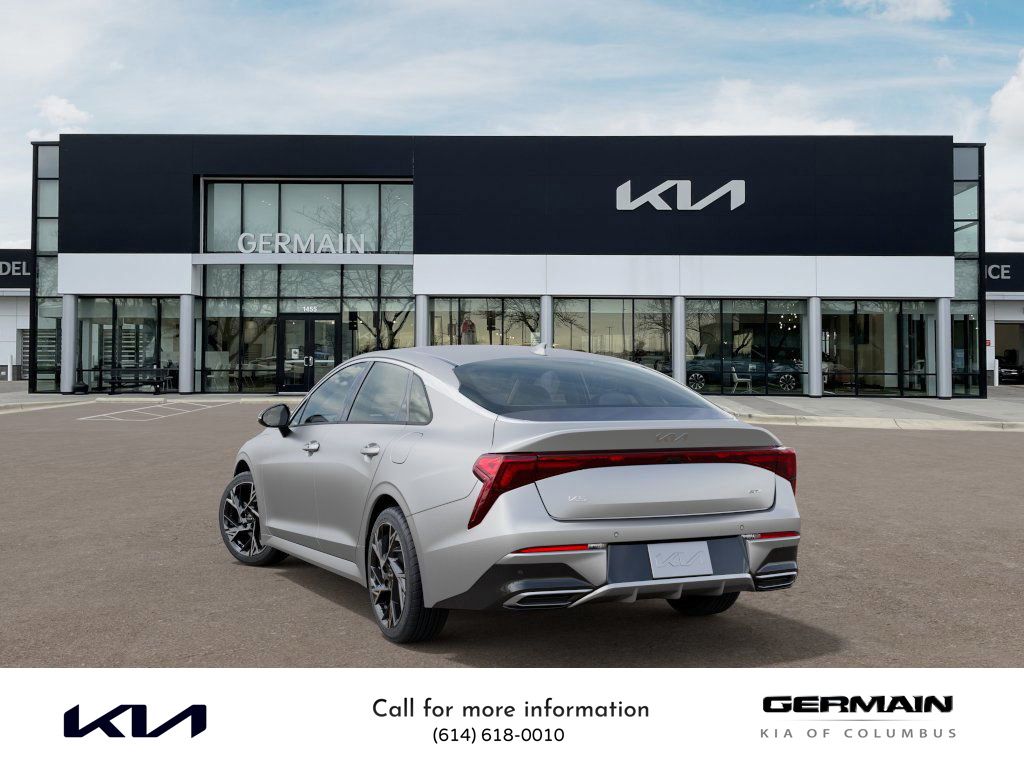 2025 Kia K5 GT-Line photo 4