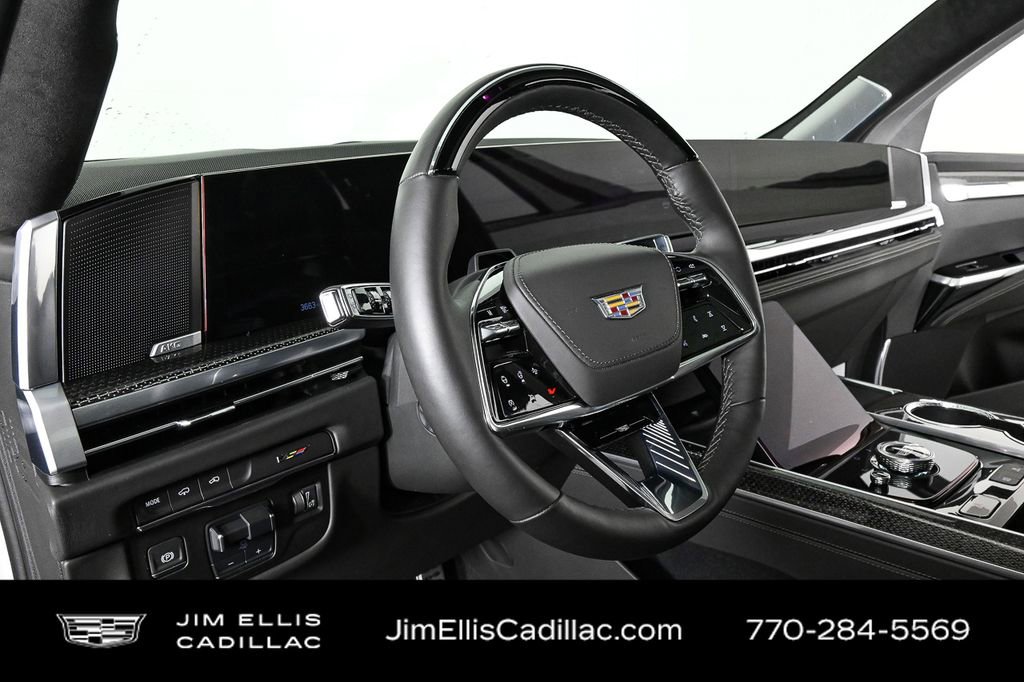 2025 Cadillac Escalade V-Series photo 3