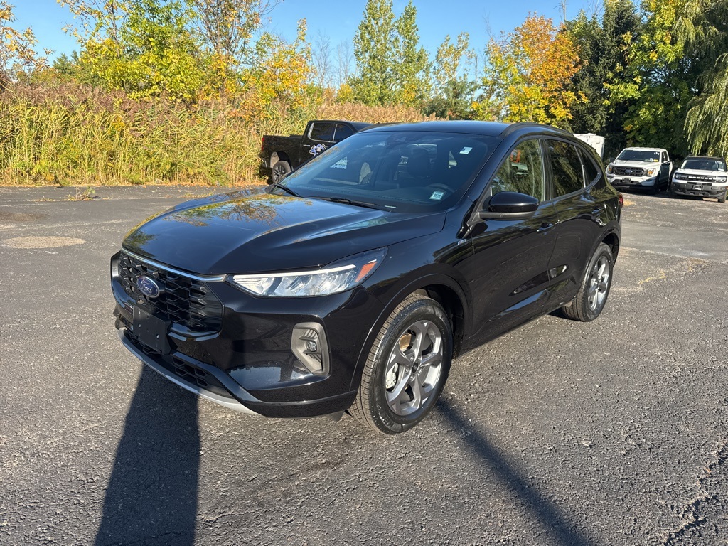 2023 Ford Escape ST-Line Select photo 13