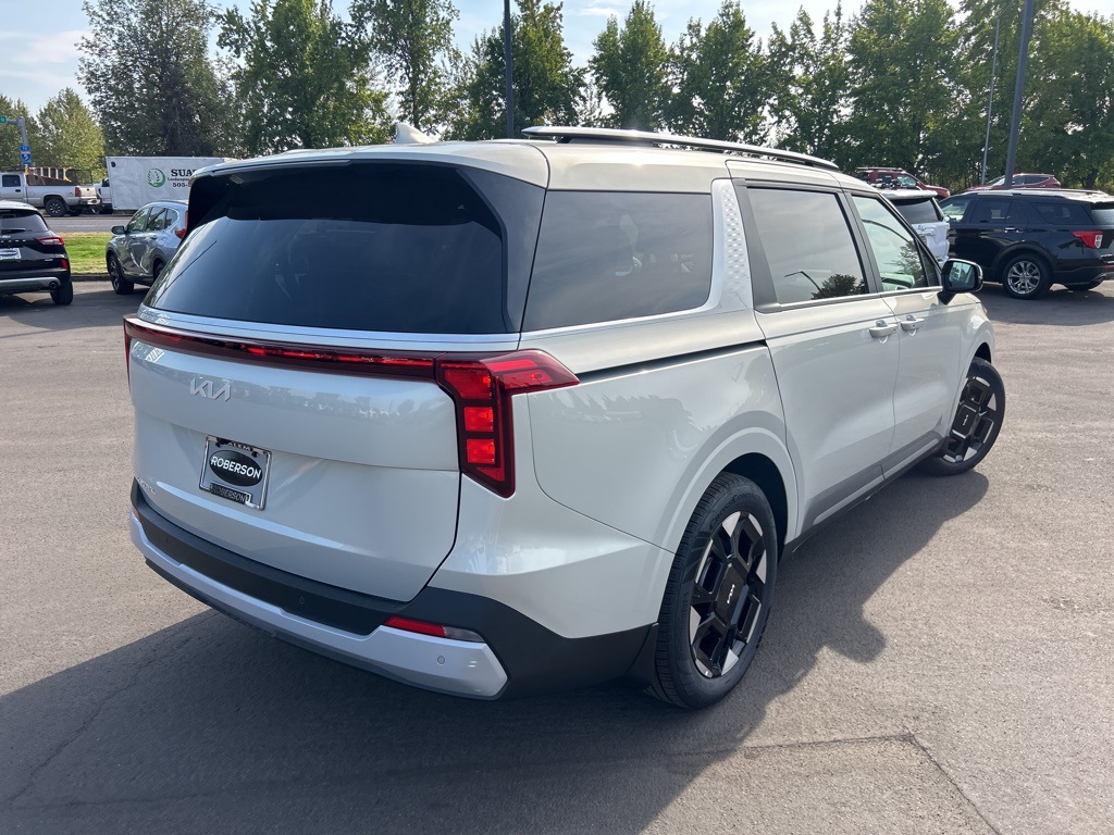 2026 Kia Carnival EX photo 4
