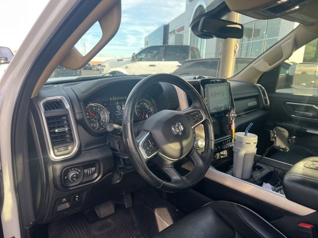 2019 Ram 1500 Laramie photo 4