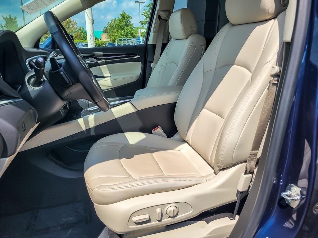 2023 Buick Enclave Essence photo 6