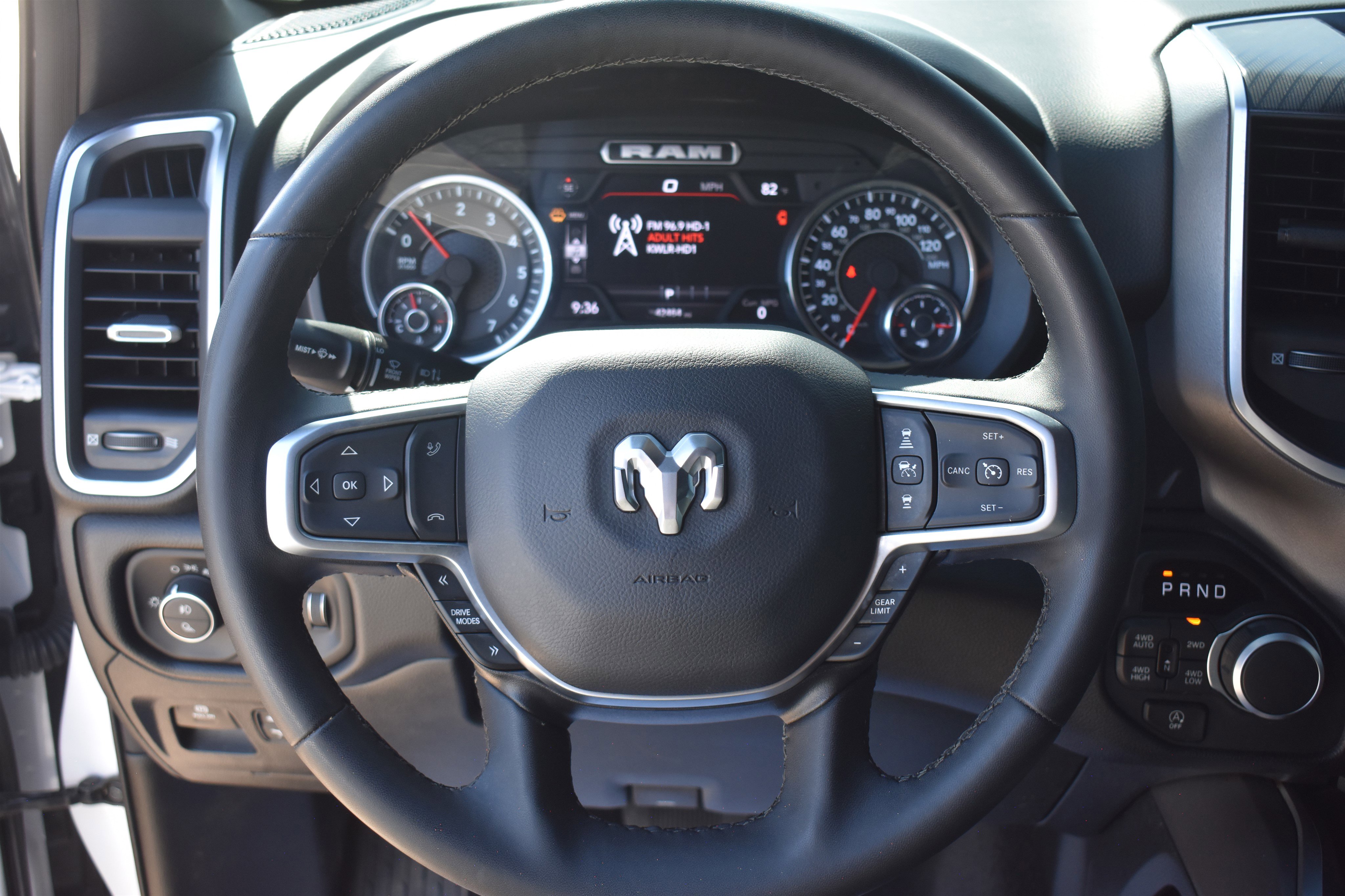 2025 Ram 1500 Big Horn photo 12