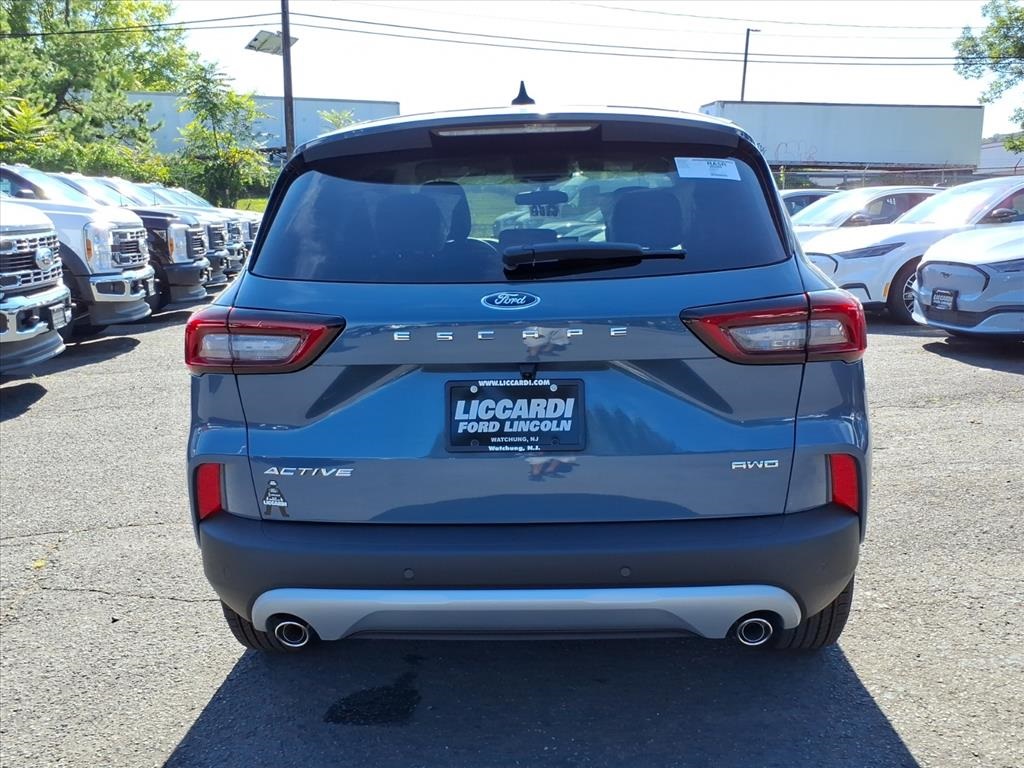 2025 Ford Escape Active photo 6