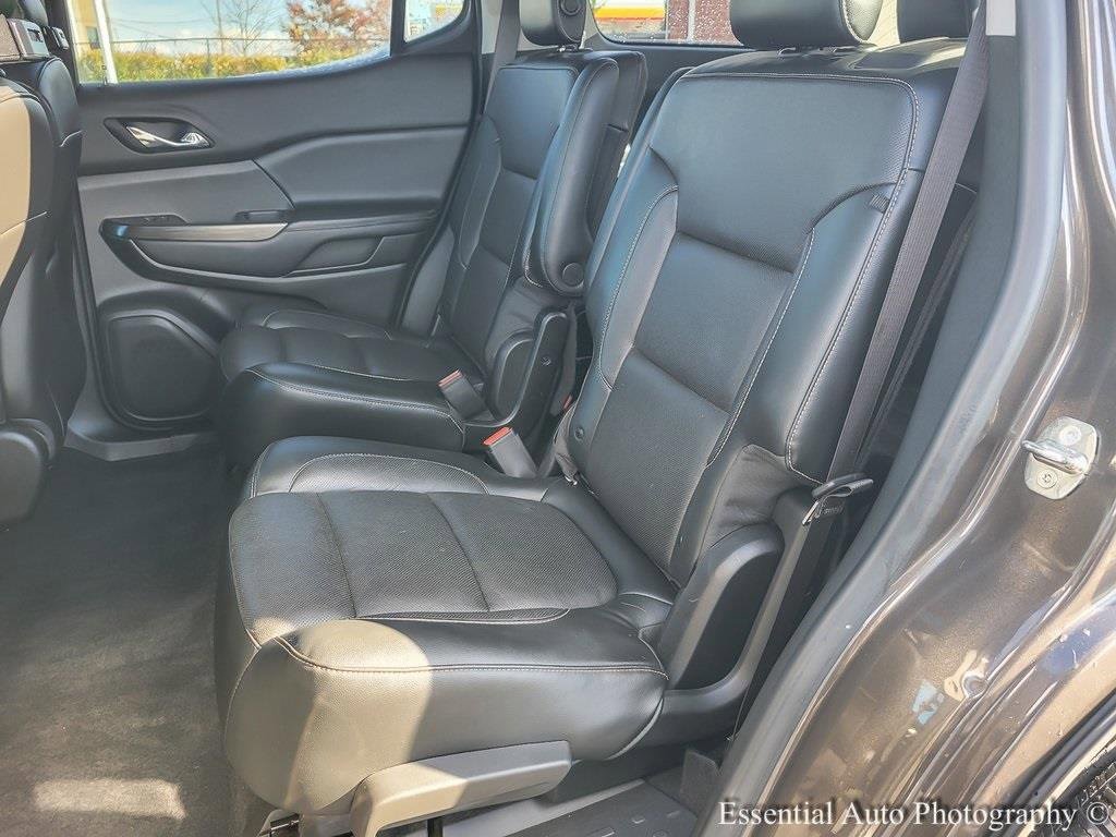 2019 GMC ACADIA - Image 10