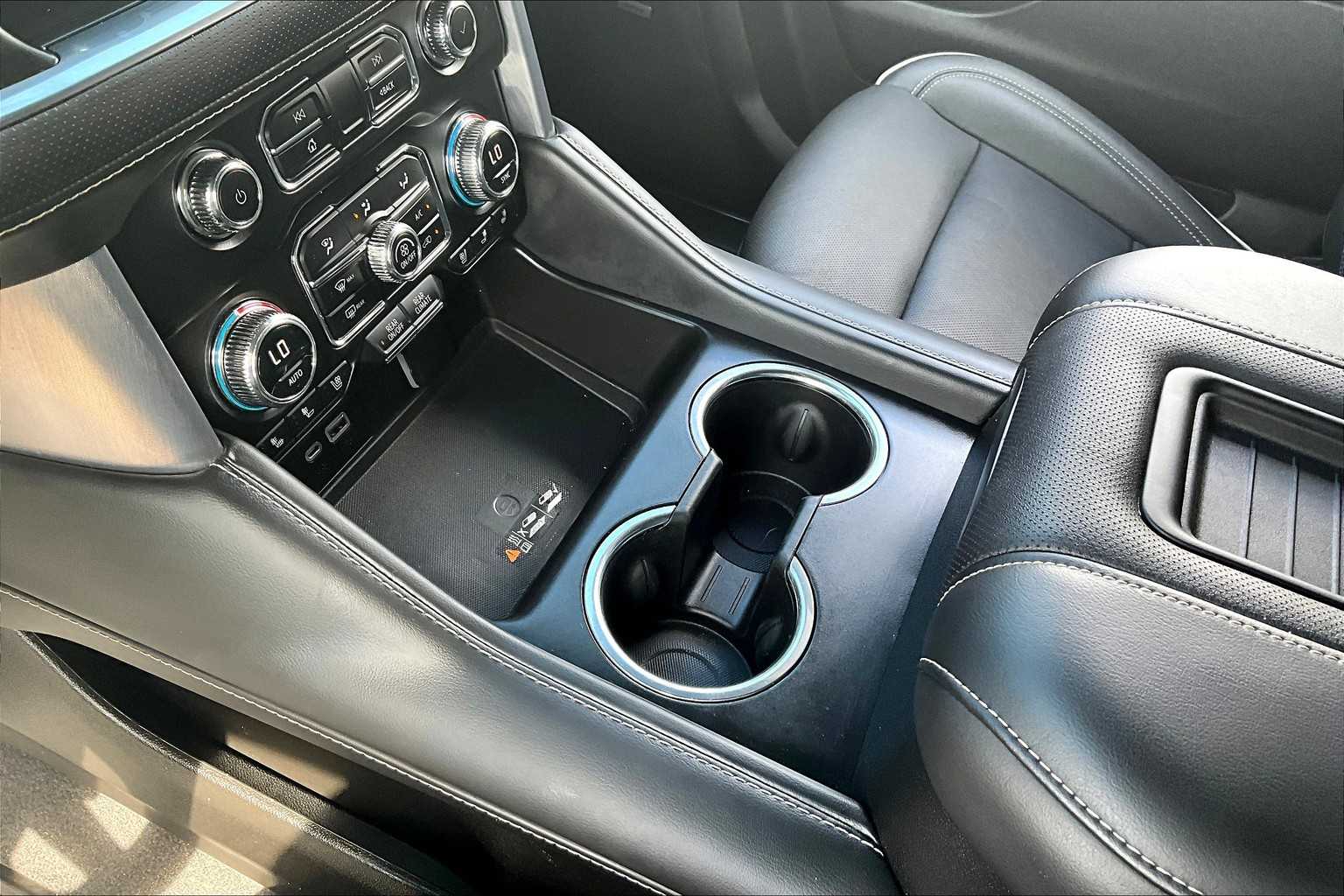 2023 Gmc Yukon SLT photo 15