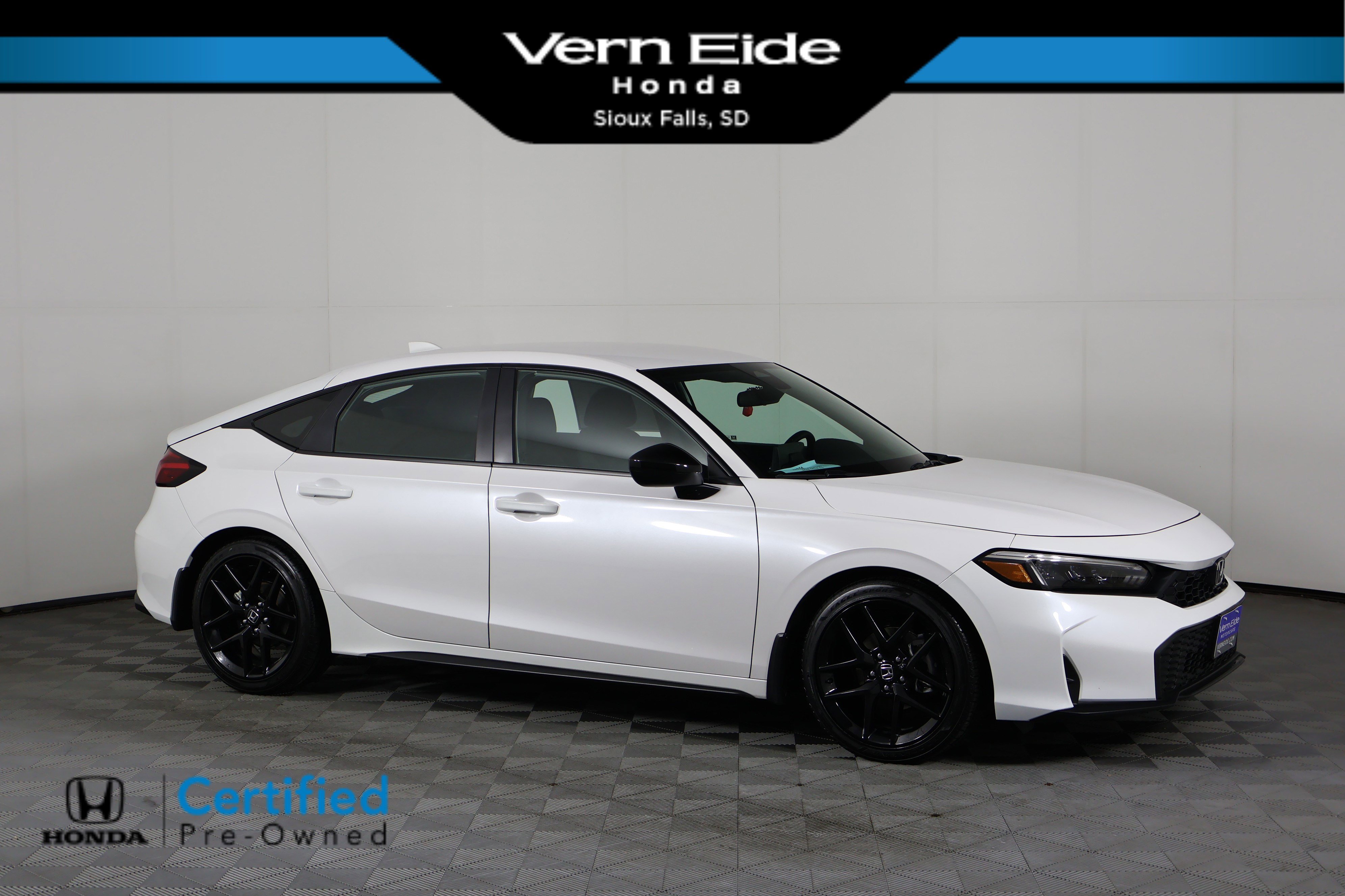 2025 Honda Civic Hatchback Sport's photo