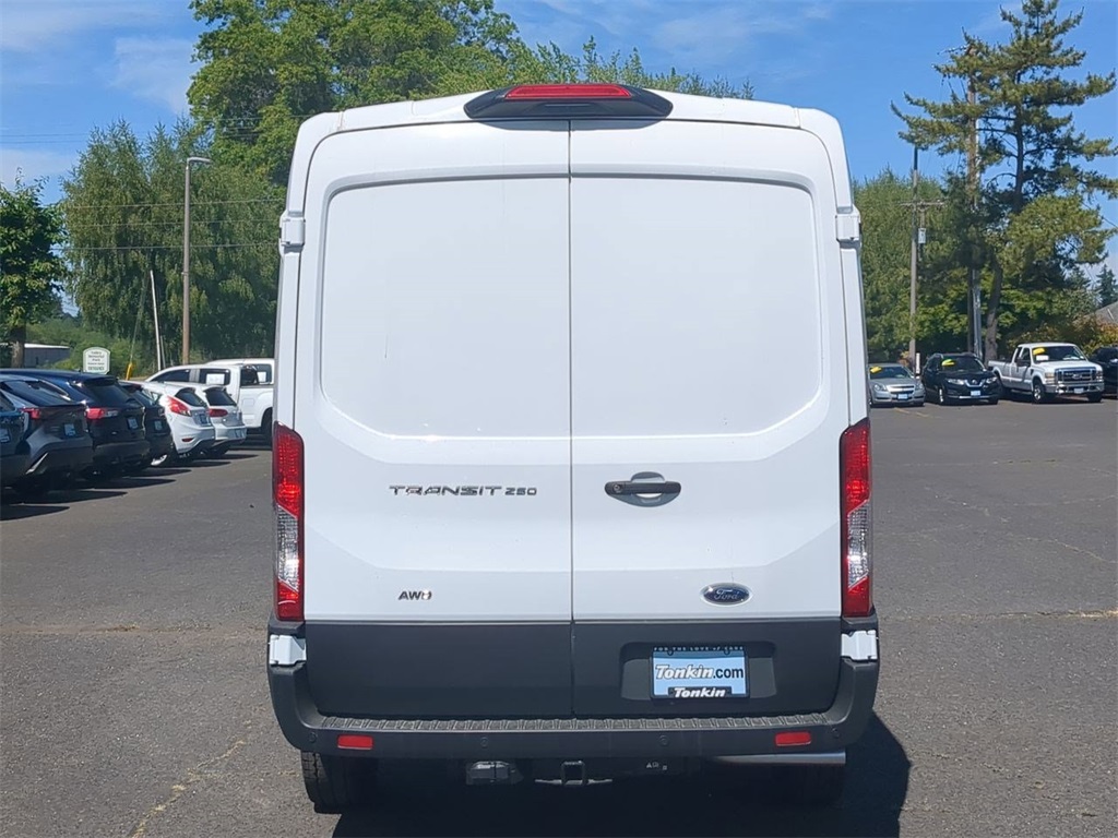 2025 Ford Transit photo 4