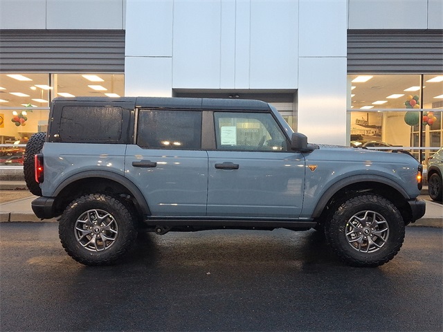2025 Ford Bronco 4-Door Badlands's photo