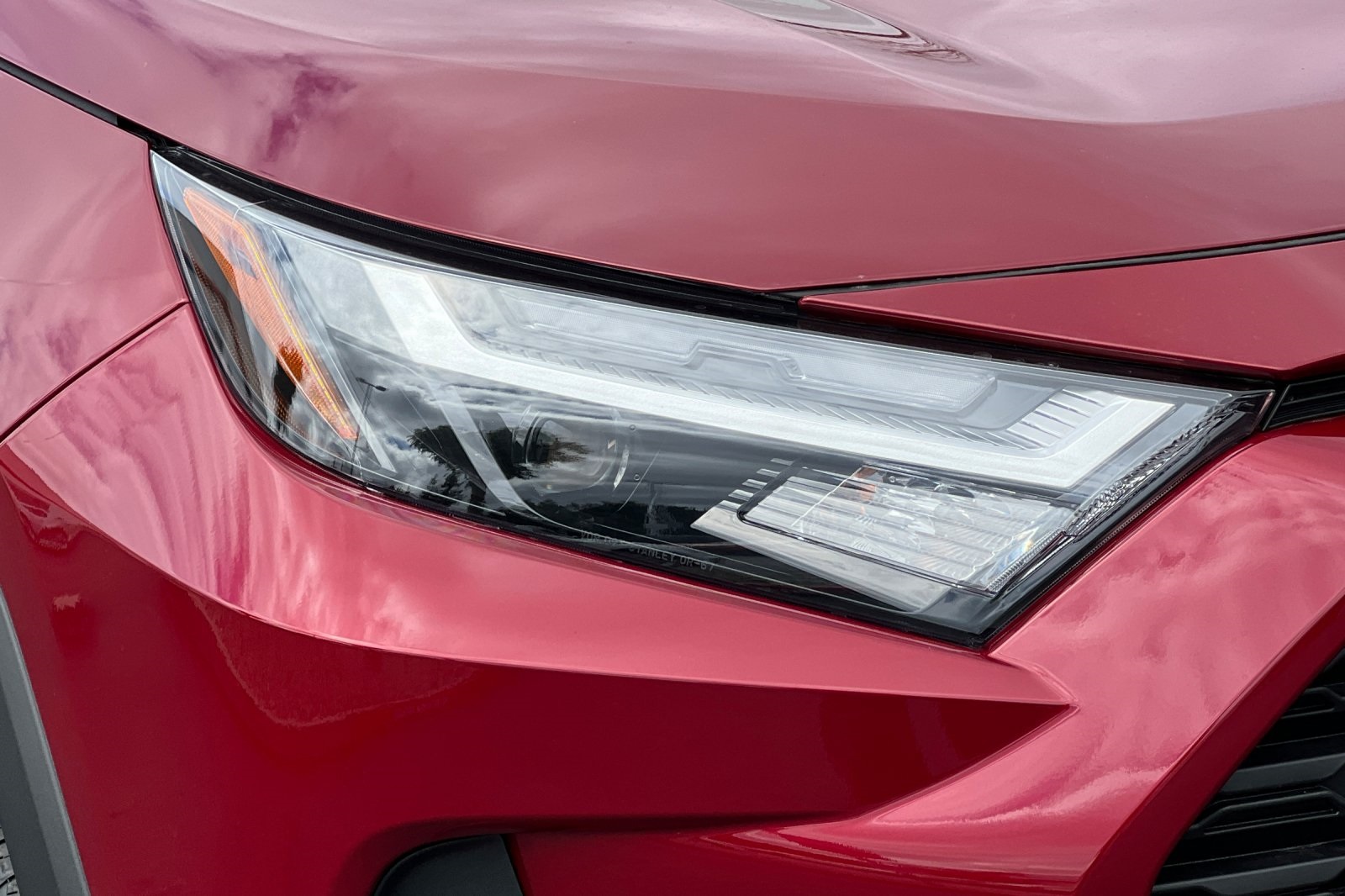 2025 Toyota RAV4 XLE Premium photo 30