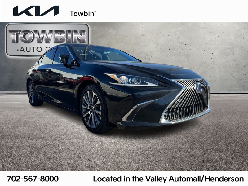 2021 Lexus ES Hybrid 300h's photo