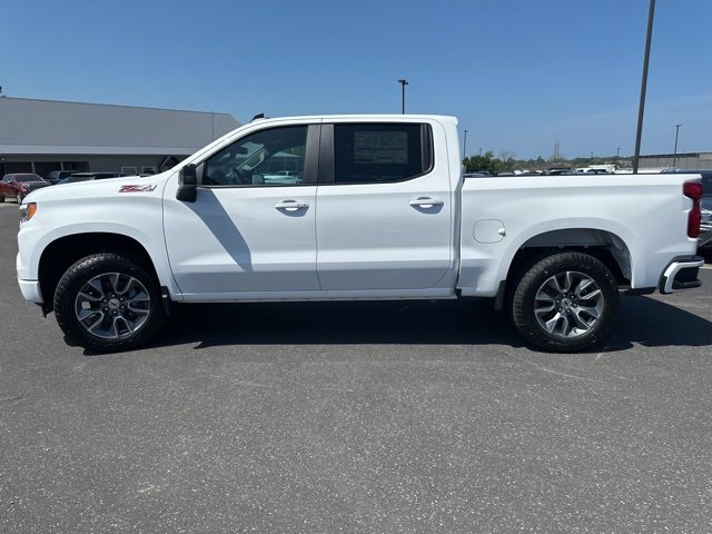 2025 Chevrolet Silverado 1500 RST photo 3