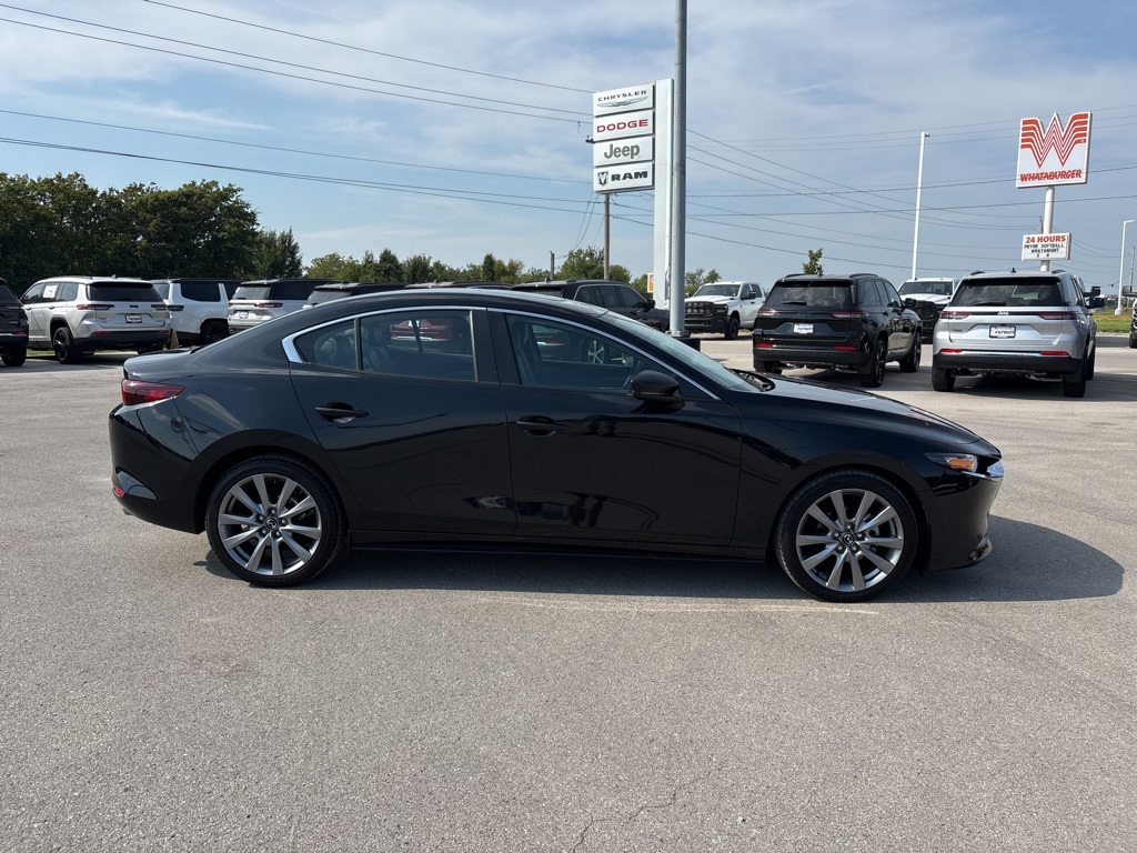 2024 Mazda Mazda3 2.5 s Preferred photo 2