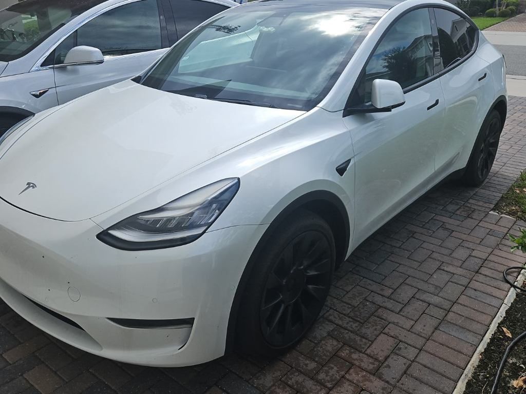 2020 Tesla Model Y