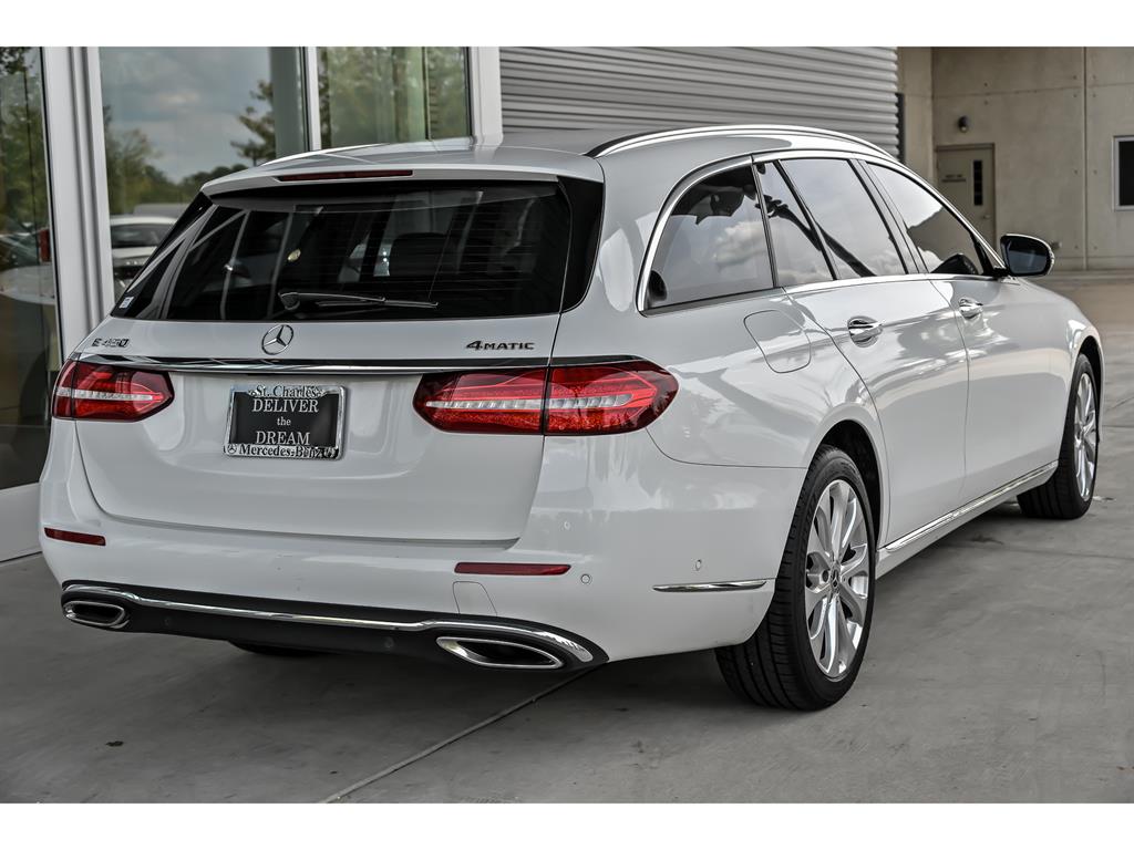 2019 Mercedes Benz E 450 4MATIC photo 4