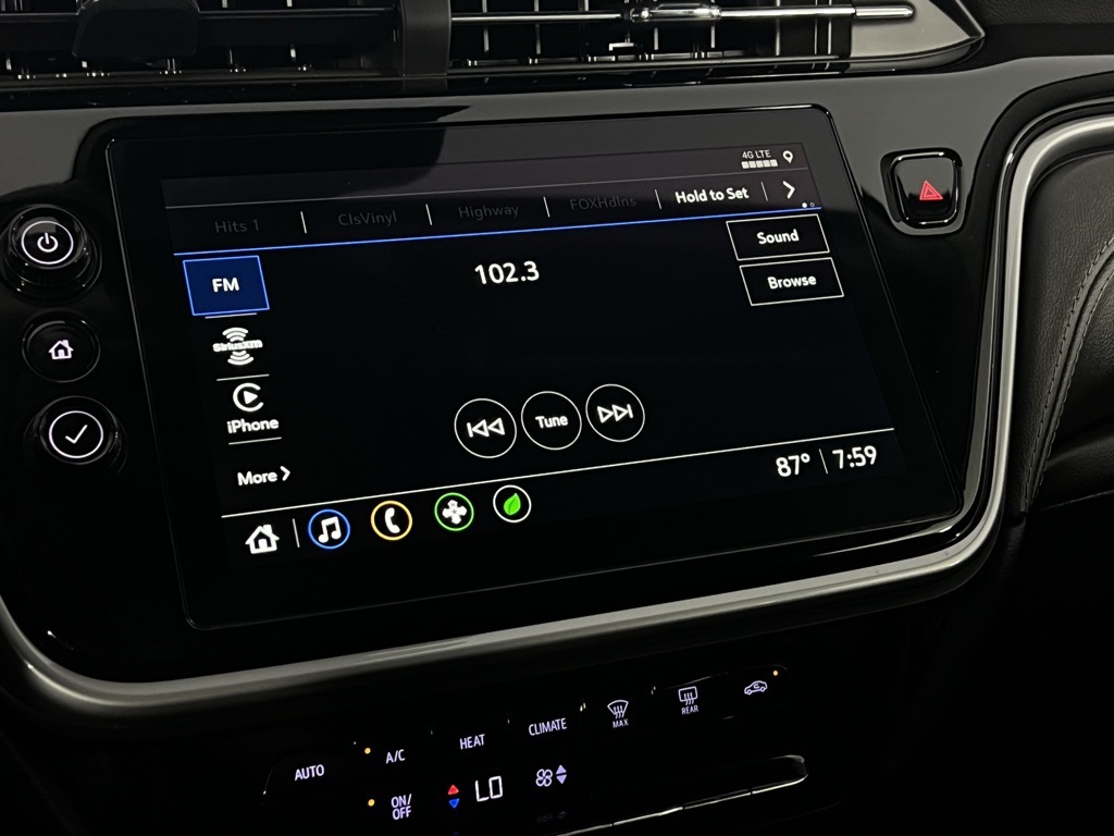 2023 Chevrolet Bolt EUV photo 14