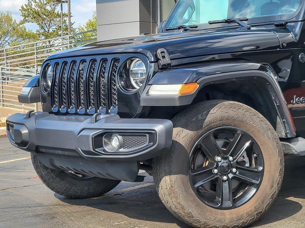 2021 Jeep Wrangler Unlimited Sahara Altitude photo 2