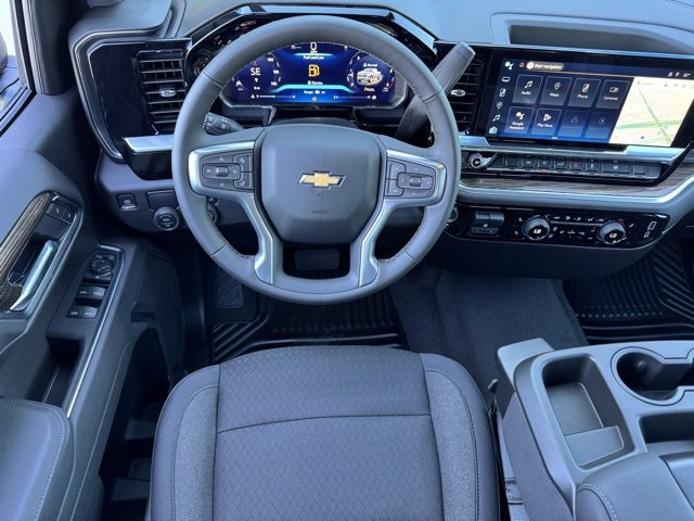 2026 Chevrolet Silverado LT photo 17