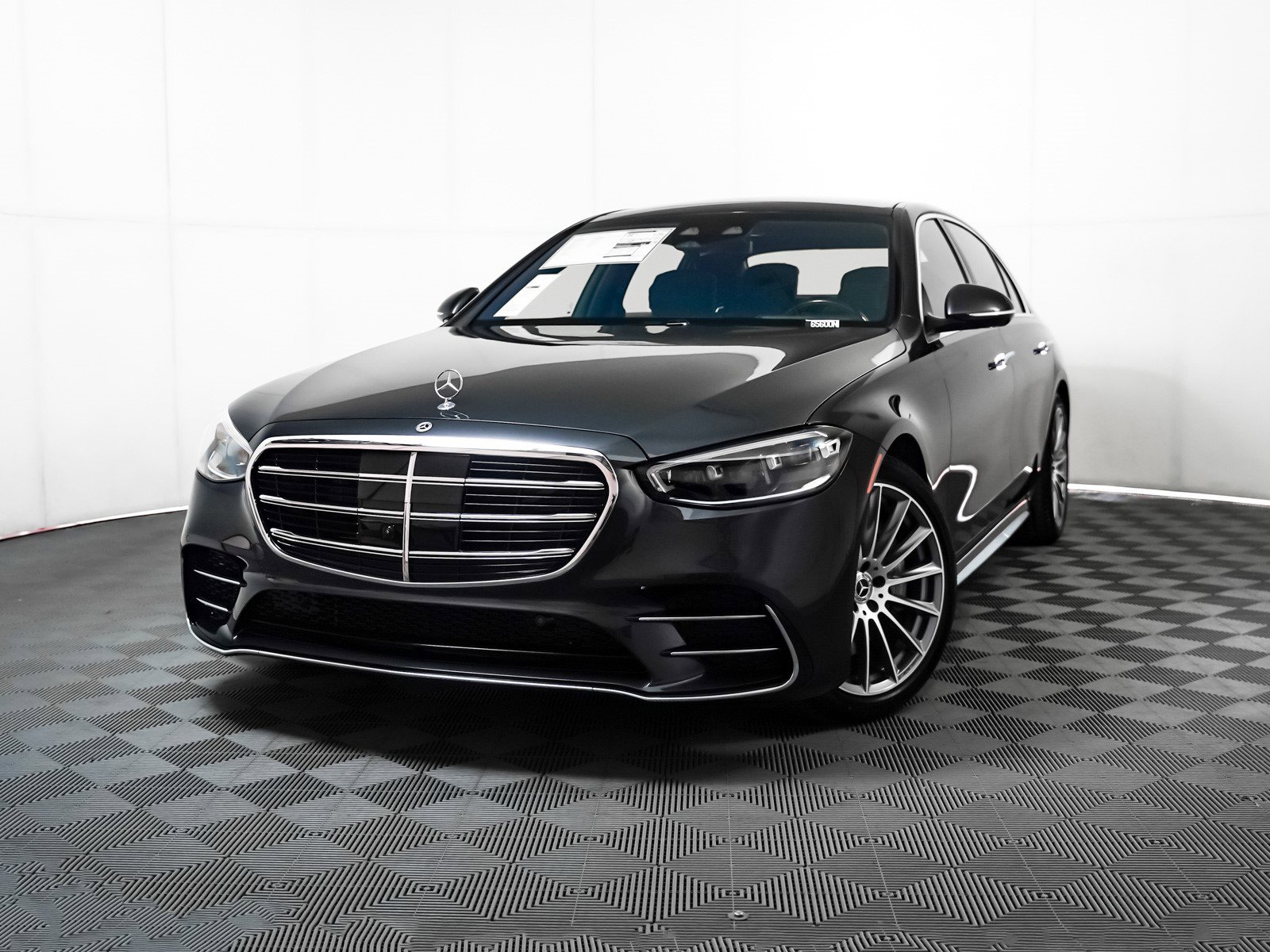 2026 Mercedes-Benz S-Class S 580's photo