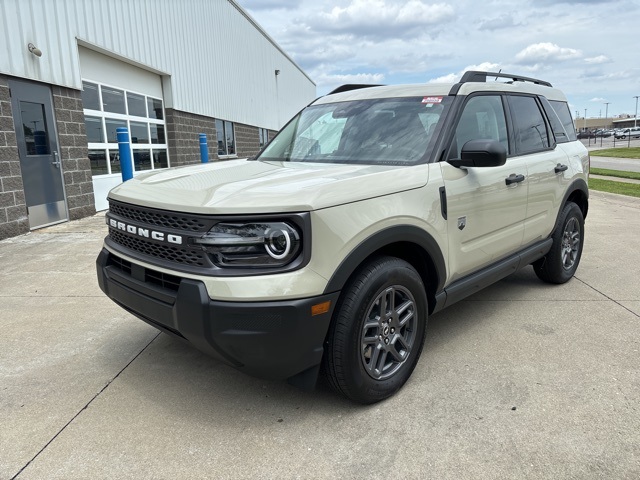 2025 Ford Bronco Sport Big Bend photo 2