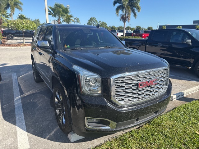 2019 GMC Yukon Denali's photo