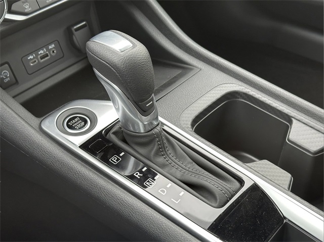 2025 Nissan Sentra SV photo 20