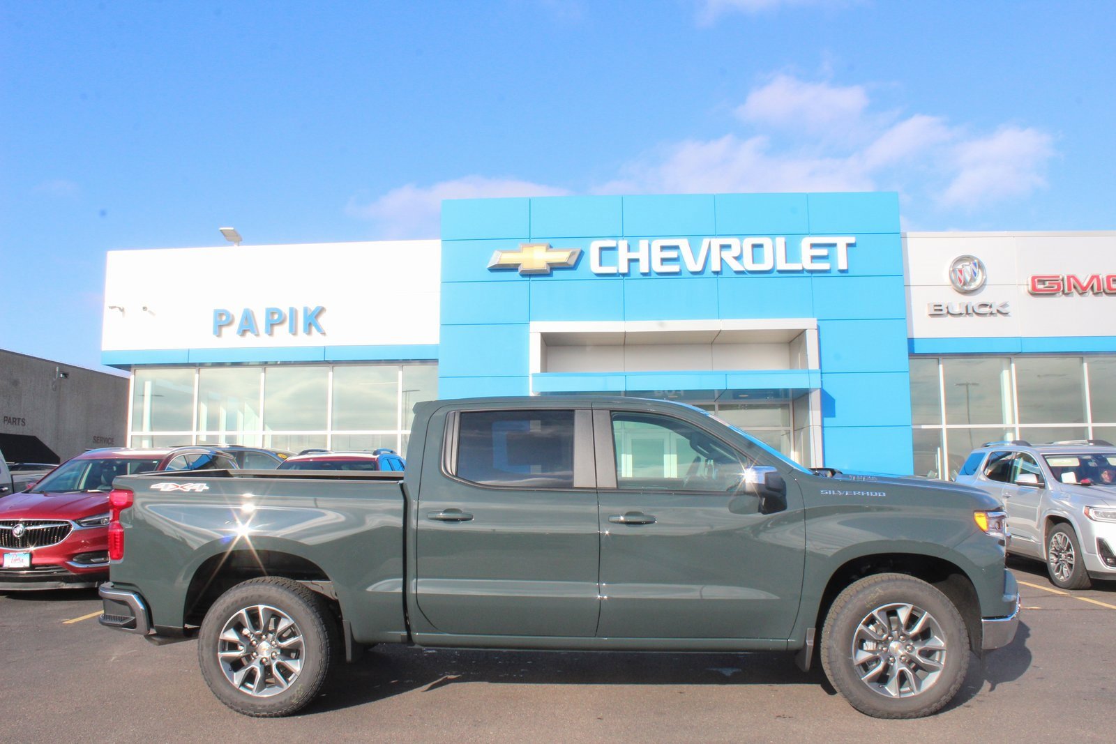 2026 Chevrolet Silverado 1500 LT's photo