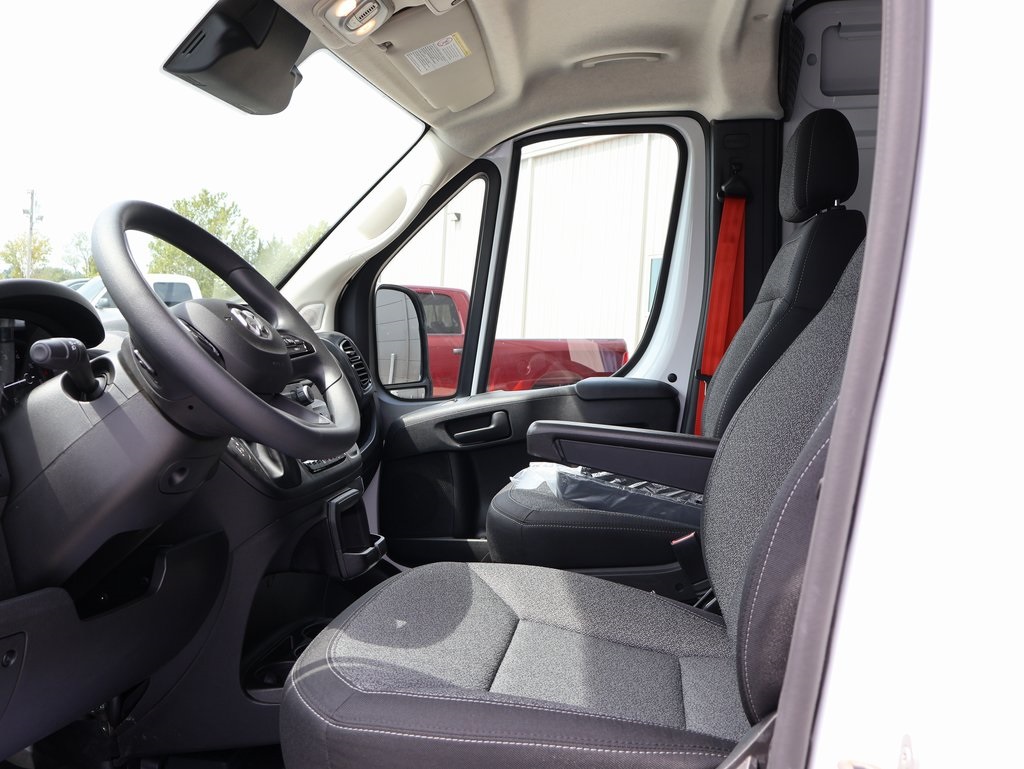 2025 Ram ProMaster 2500 photo 17