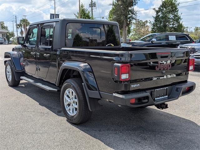 2023 Jeep Gladiator Sport photo 3