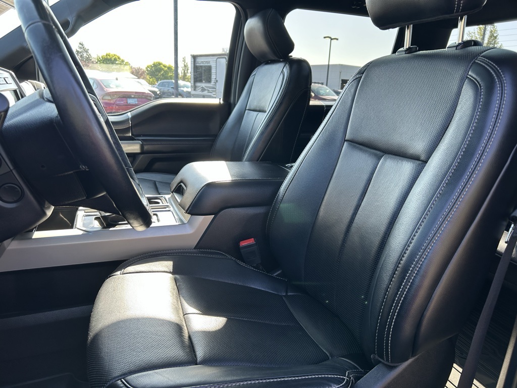 2018 Ford F-150 Lariat photo 23