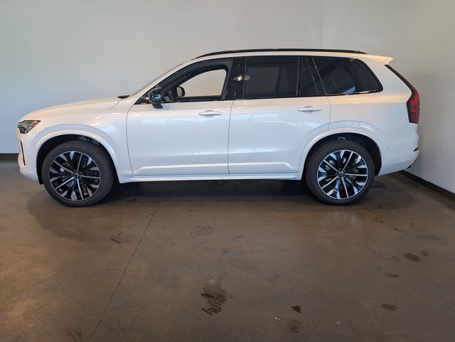 2026 Volvo XC90 photo 3
