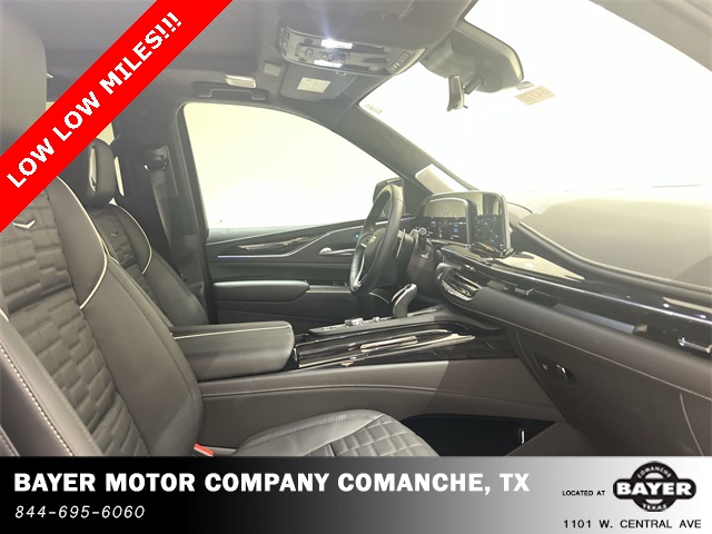 2023 Cadillac Escalade V-Series photo 22