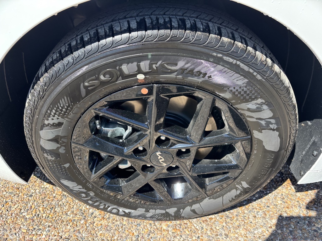2026 Kia K5 LXS photo 18