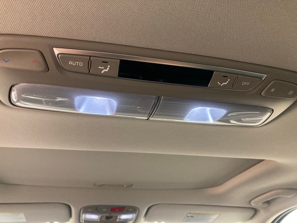 2025 Kia Telluride EX photo 2