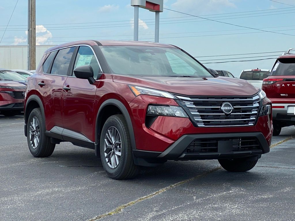 2025 Nissan Rogue S photo 2