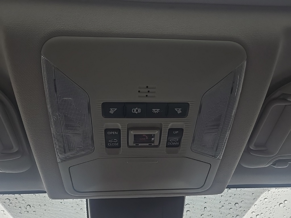 2020 Toyota RAV4 TRD photo 13