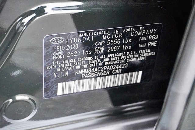 Used 2023 Green Hyundai SEL image 29