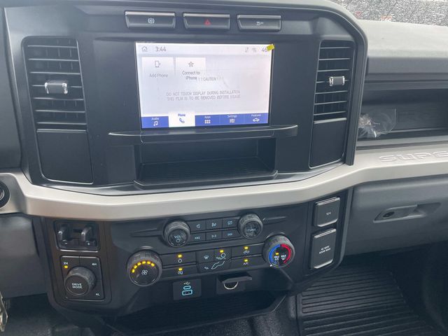 2024 Ford F-350 photo 6