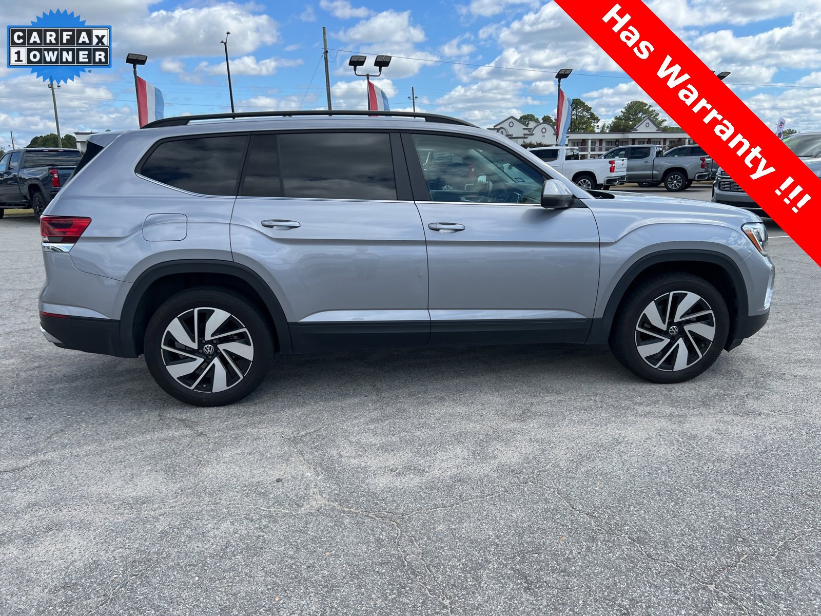 2024 Volkswagen Atlas SE Technology photo 5