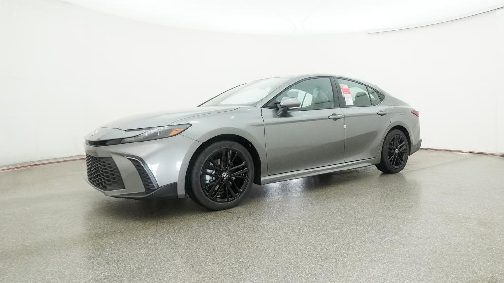 2025 Toyota Camry SE photo 19