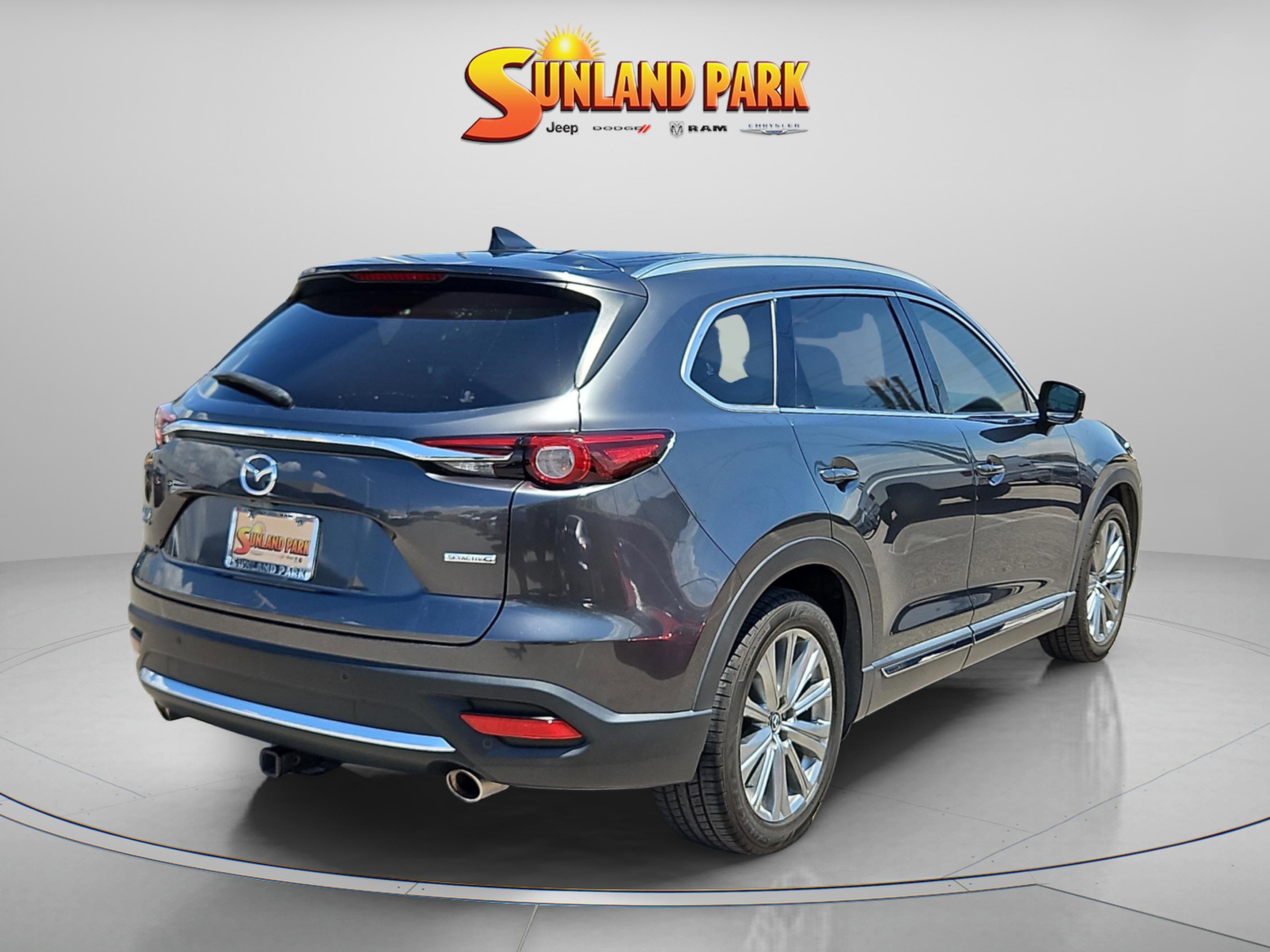 2021 Mazda CX-9 Signature photo 2
