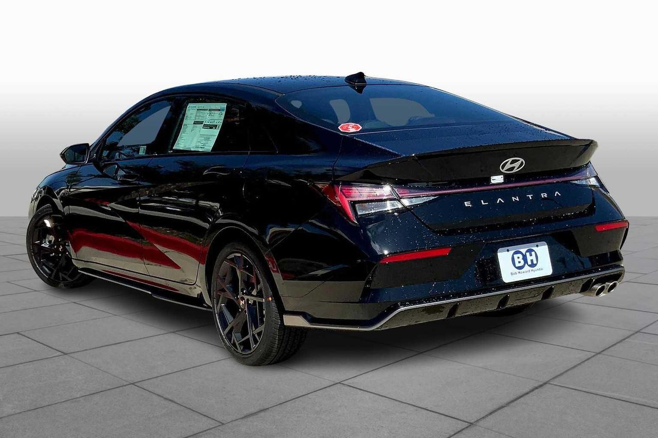 2025 Hyundai Elantra N Line photo 12