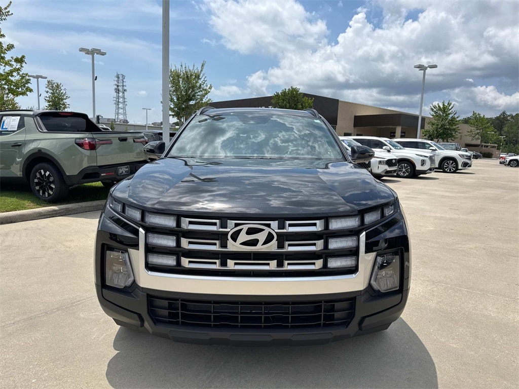 2025 Hyundai Santa Cruz SEL Activity photo 2