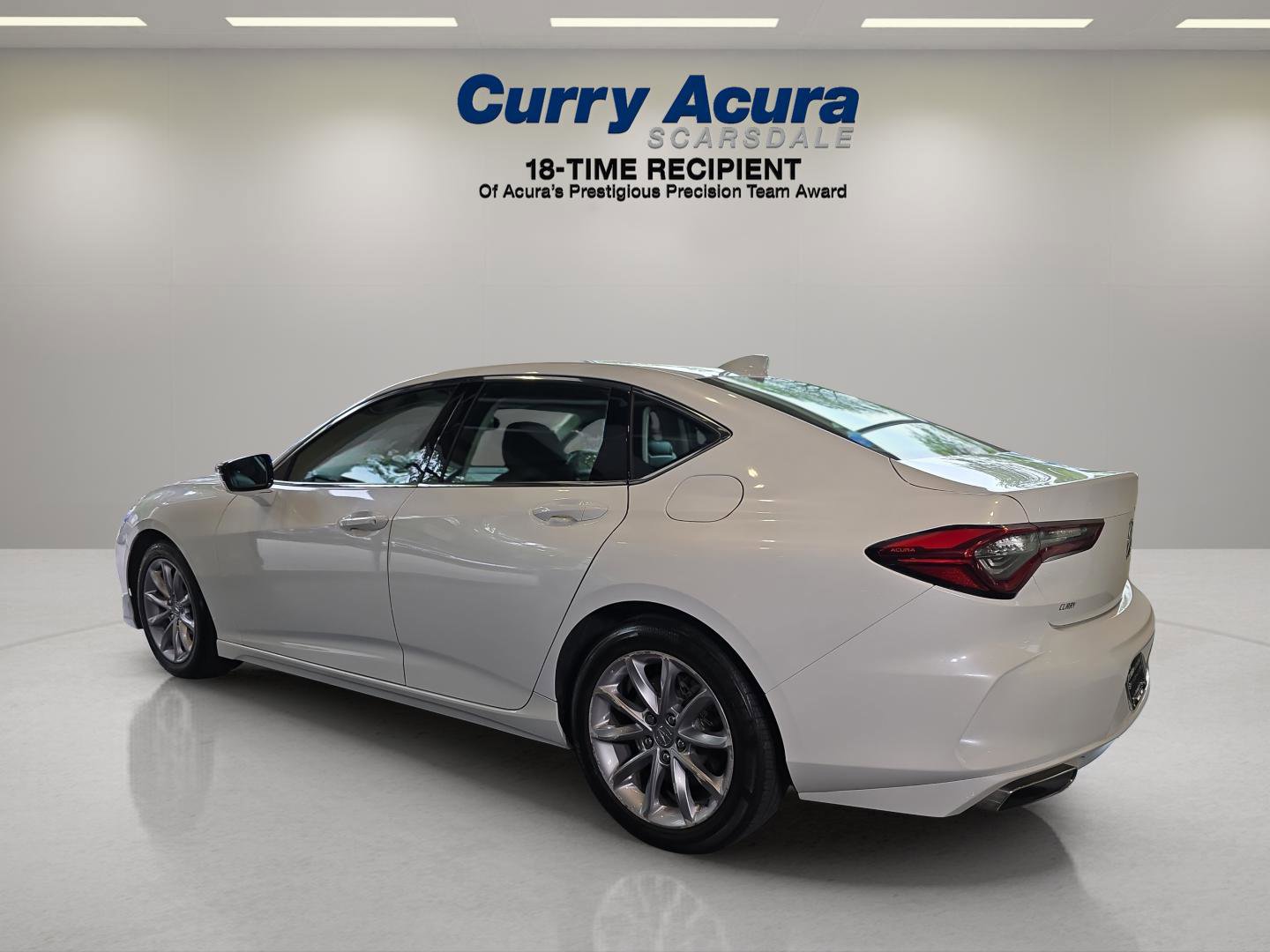 2023 Acura TLX photo 2