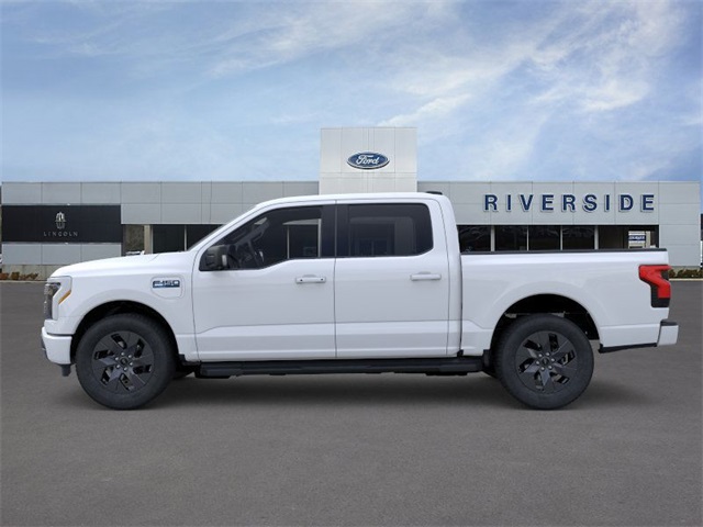 2025 Ford F-150 Lightning photo 3